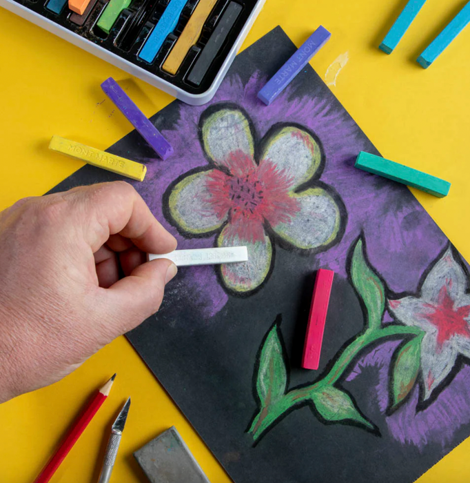 Soft Pastels in Tin Box Signature 24pc